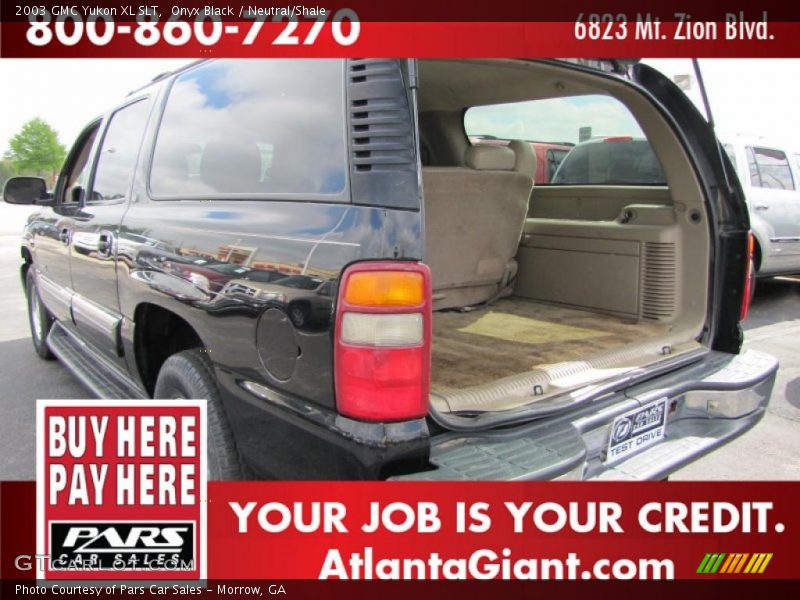 Onyx Black / Neutral/Shale 2003 GMC Yukon XL SLT