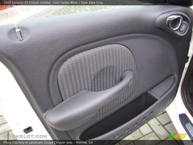 Door Panel of 2005 PT Cruiser Limited