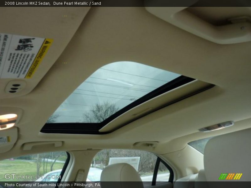 Sunroof of 2008 MKZ Sedan