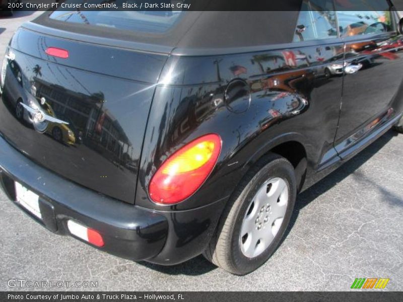 Black / Dark Slate Gray 2005 Chrysler PT Cruiser Convertible