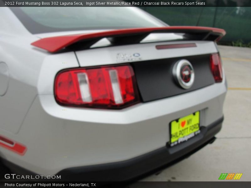 Ingot Silver Metallic/Race Red / Charcoal Black Recaro Sport Seats 2012 Ford Mustang Boss 302 Laguna Seca