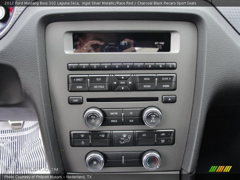 Controls of 2012 Mustang Boss 302 Laguna Seca