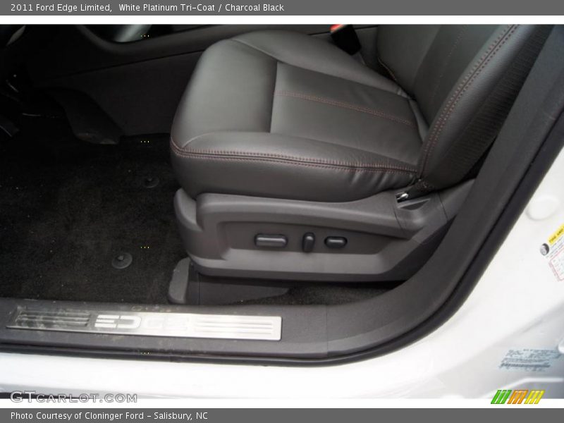 White Platinum Tri-Coat / Charcoal Black 2011 Ford Edge Limited