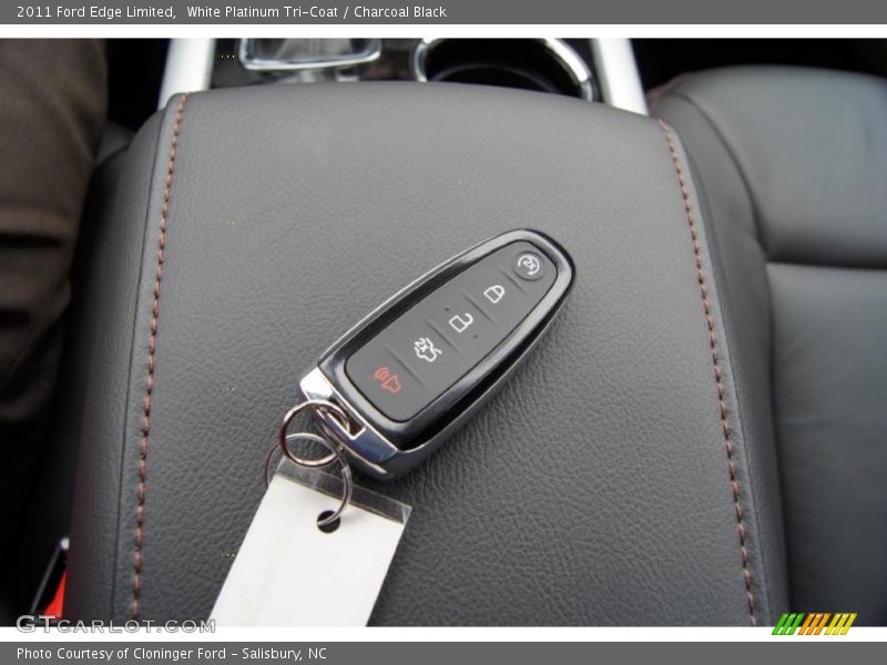 White Platinum Tri-Coat / Charcoal Black 2011 Ford Edge Limited