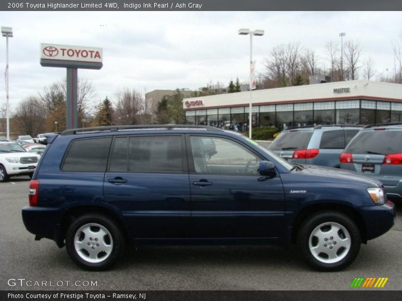 Indigo Ink Pearl / Ash Gray 2006 Toyota Highlander Limited 4WD