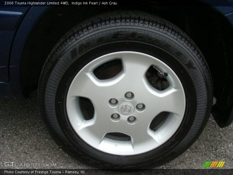 Indigo Ink Pearl / Ash Gray 2006 Toyota Highlander Limited 4WD