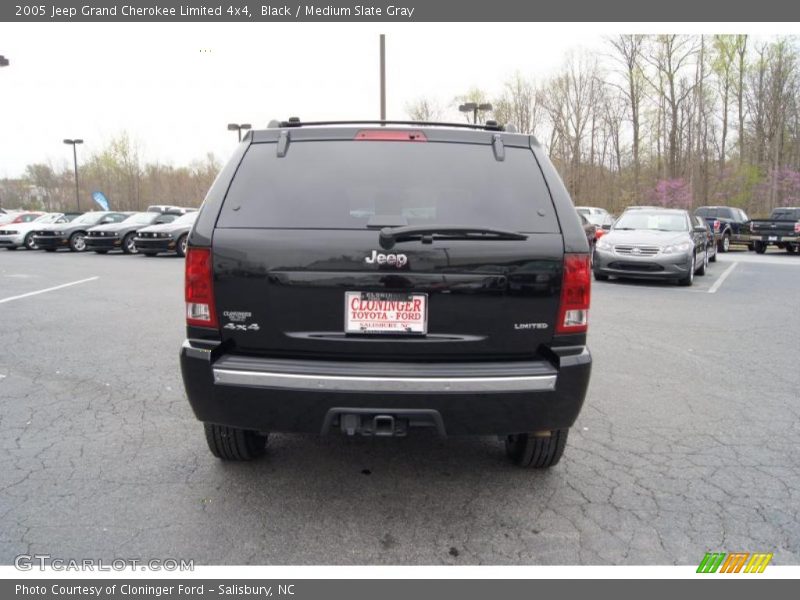 Black / Medium Slate Gray 2005 Jeep Grand Cherokee Limited 4x4