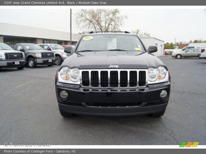 Black / Medium Slate Gray 2005 Jeep Grand Cherokee Limited 4x4