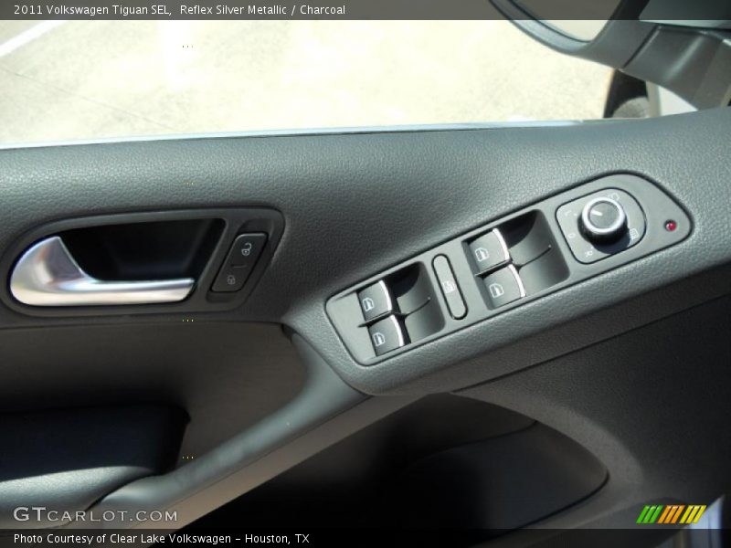 Reflex Silver Metallic / Charcoal 2011 Volkswagen Tiguan SEL