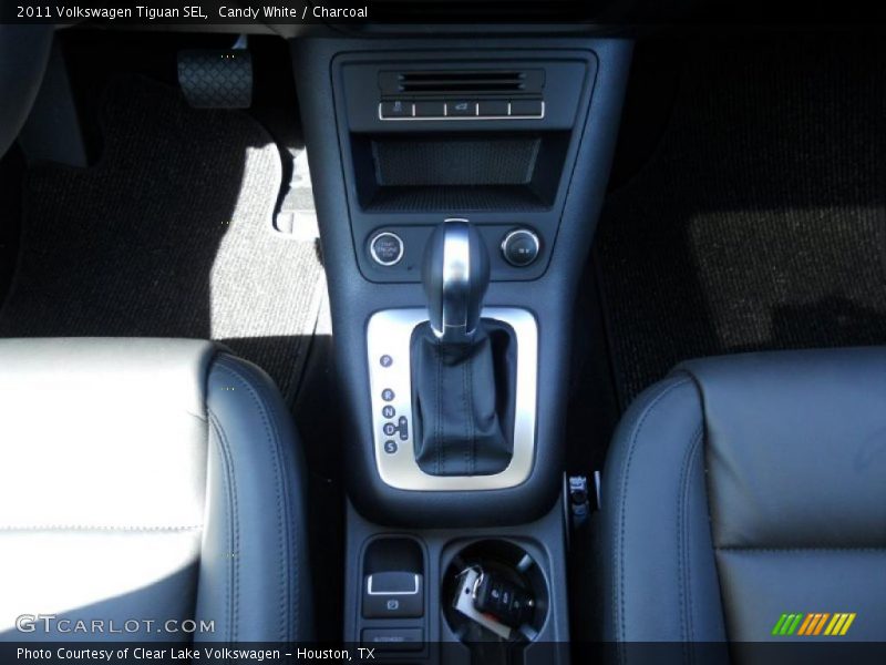  2011 Tiguan SEL 6 Speed Tiptronic Automatic Shifter