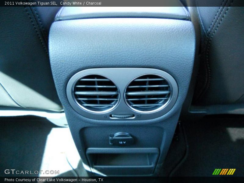 Candy White / Charcoal 2011 Volkswagen Tiguan SEL