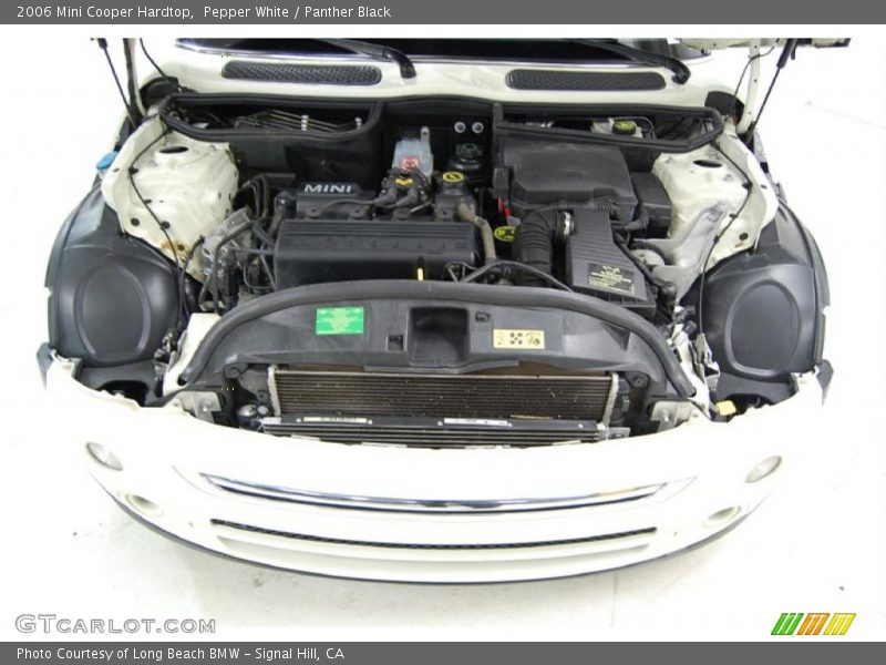 Pepper White / Panther Black 2006 Mini Cooper Hardtop