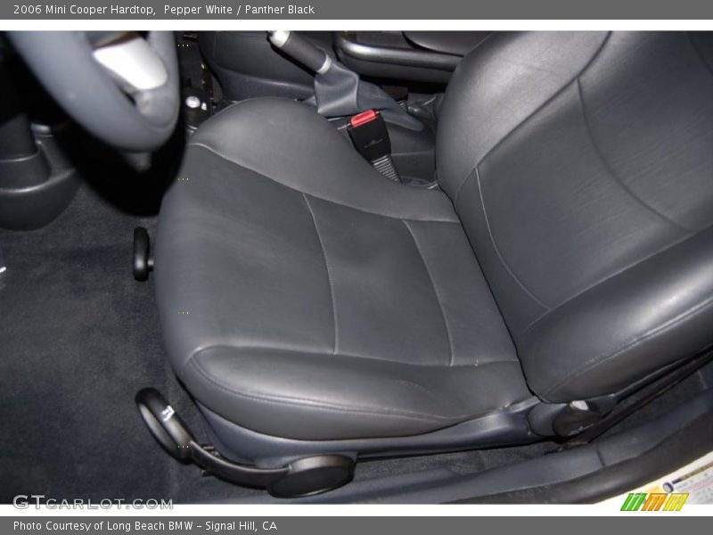 Pepper White / Panther Black 2006 Mini Cooper Hardtop