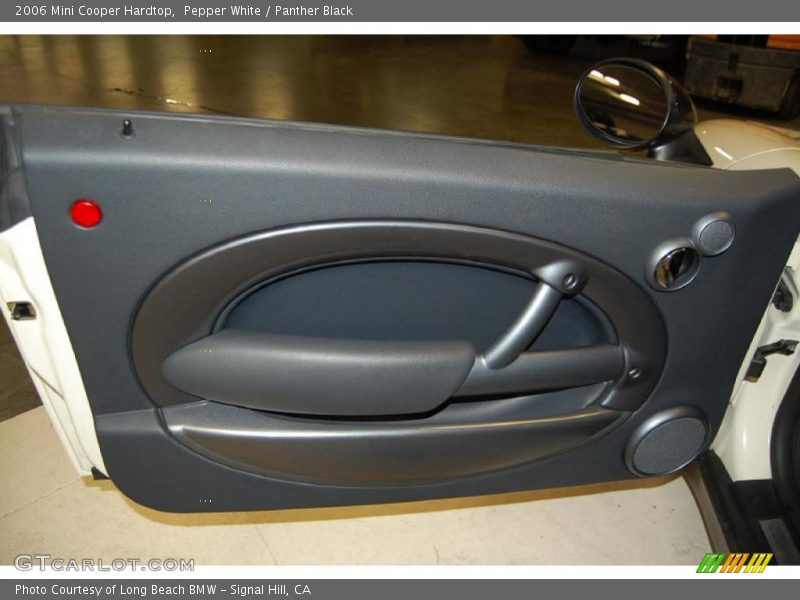 Pepper White / Panther Black 2006 Mini Cooper Hardtop