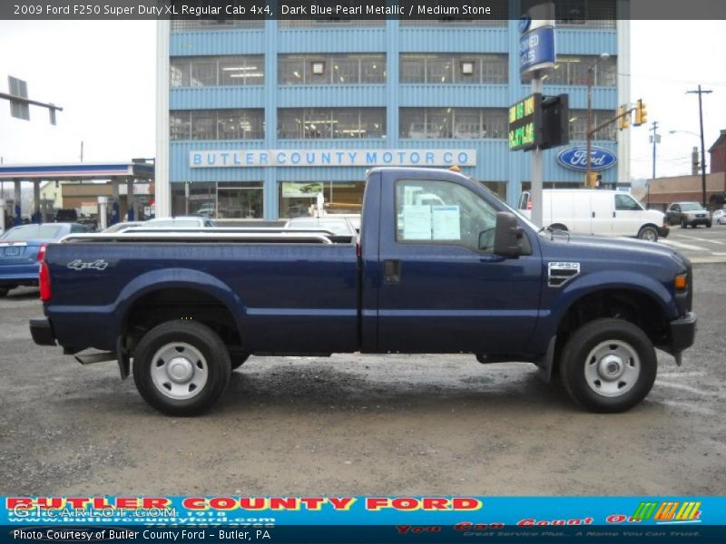 Dark Blue Pearl Metallic / Medium Stone 2009 Ford F250 Super Duty XL Regular Cab 4x4