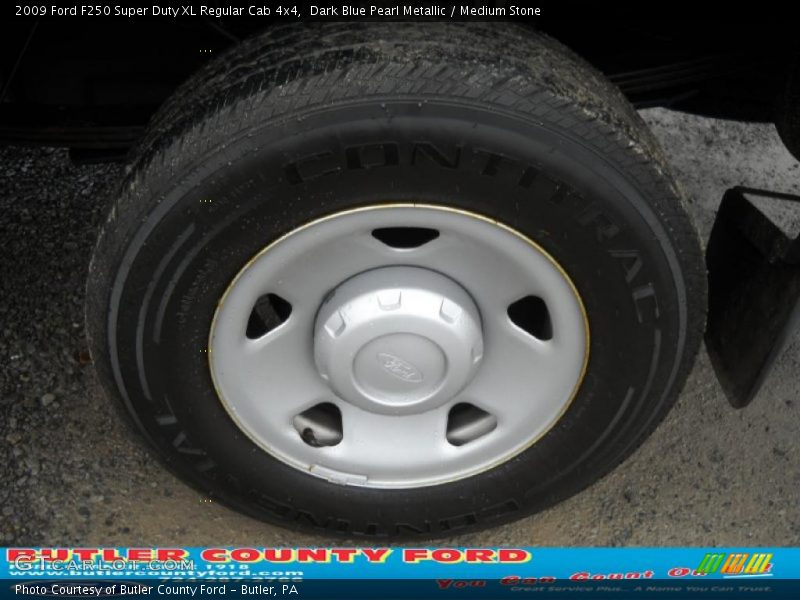 Dark Blue Pearl Metallic / Medium Stone 2009 Ford F250 Super Duty XL Regular Cab 4x4