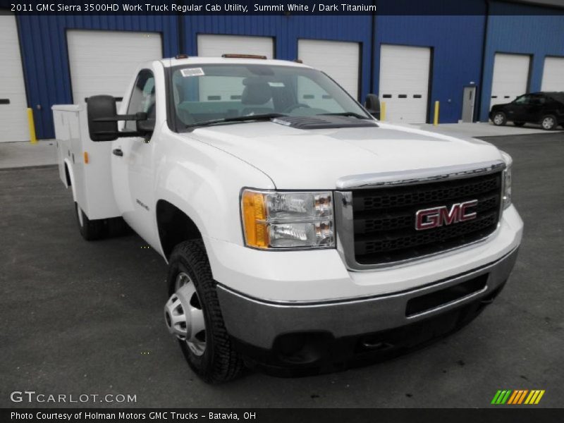 Front 3/4 View of 2011 Sierra 3500HD Work Truck Regular Cab Utility