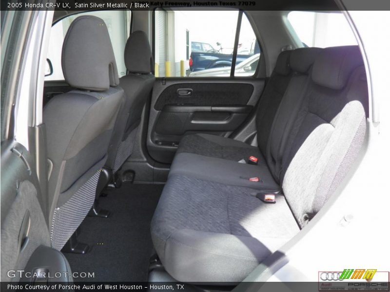 Satin Silver Metallic / Black 2005 Honda CR-V LX