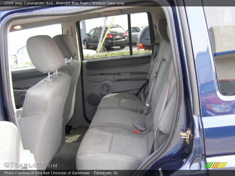 Midnight Blue Pearl / Medium Slate Gray 2006 Jeep Commander 4x4
