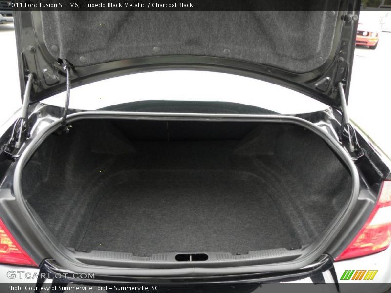 Tuxedo Black Metallic / Charcoal Black 2011 Ford Fusion SEL V6
