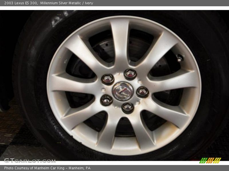 Millennium Silver Metallic / Ivory 2003 Lexus ES 300