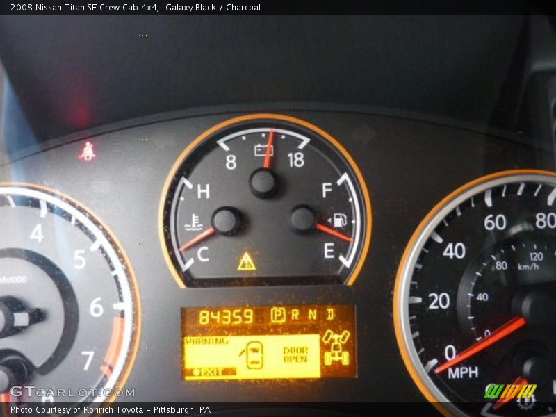 Galaxy Black / Charcoal 2008 Nissan Titan SE Crew Cab 4x4