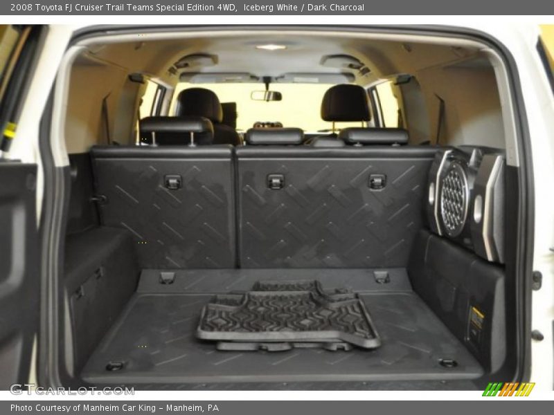  2008 FJ Cruiser Trail Teams Special Edition 4WD Trunk