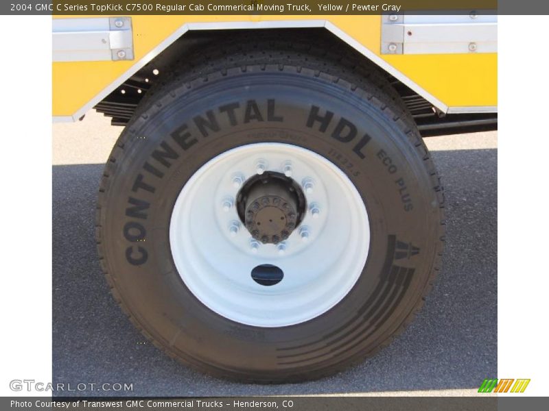  2004 C Series TopKick C7500 Regular Cab Commerical Moving Truck Wheel