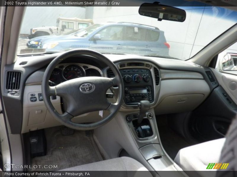Millennium Silver Metallic / Gray 2002 Toyota Highlander V6 4WD