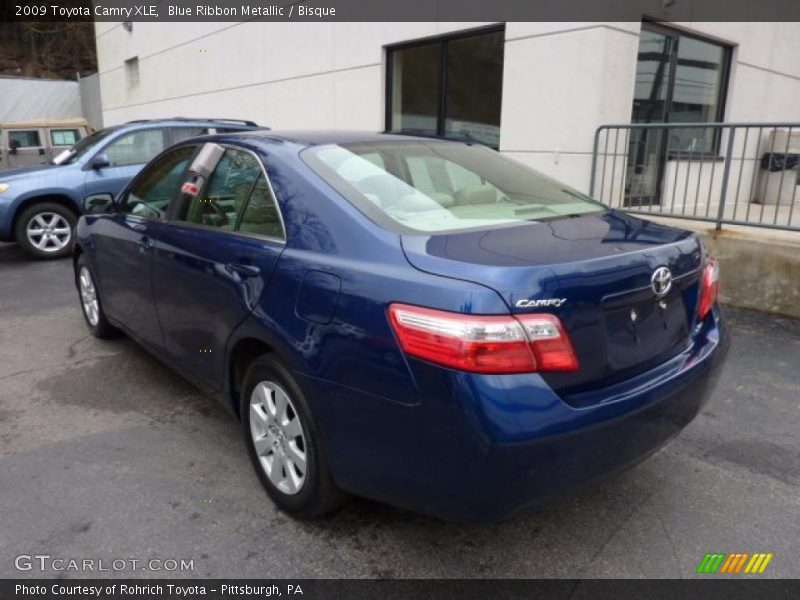 Blue Ribbon Metallic / Bisque 2009 Toyota Camry XLE