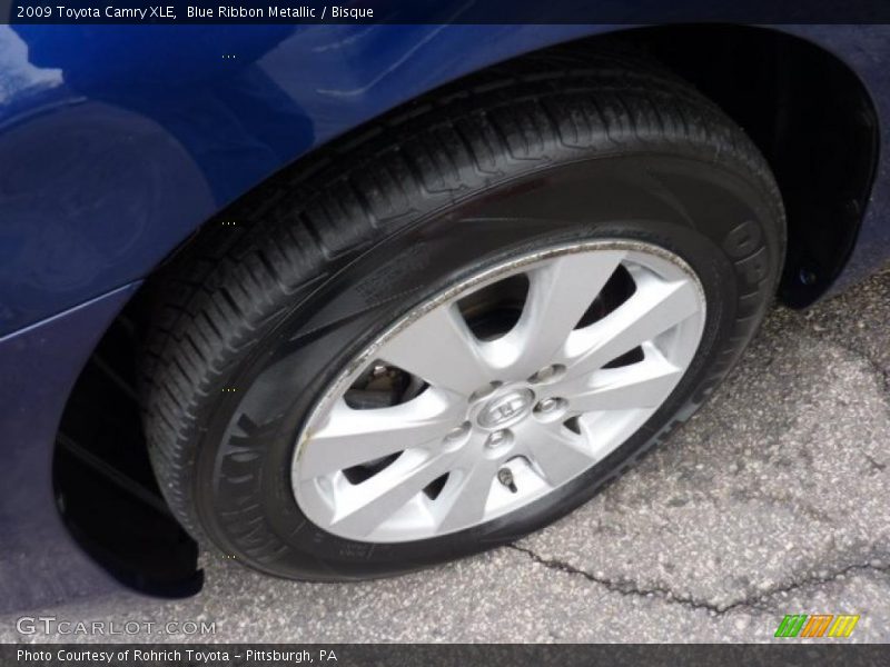 Blue Ribbon Metallic / Bisque 2009 Toyota Camry XLE