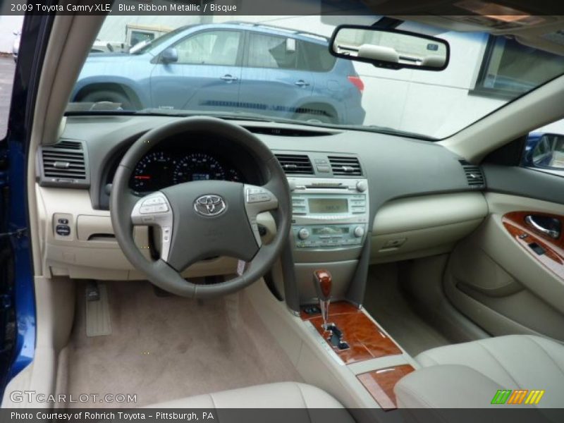 Blue Ribbon Metallic / Bisque 2009 Toyota Camry XLE