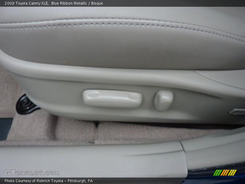 Blue Ribbon Metallic / Bisque 2009 Toyota Camry XLE