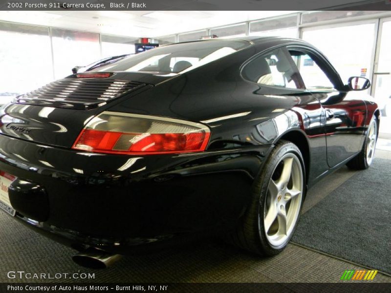 Black / Black 2002 Porsche 911 Carrera Coupe