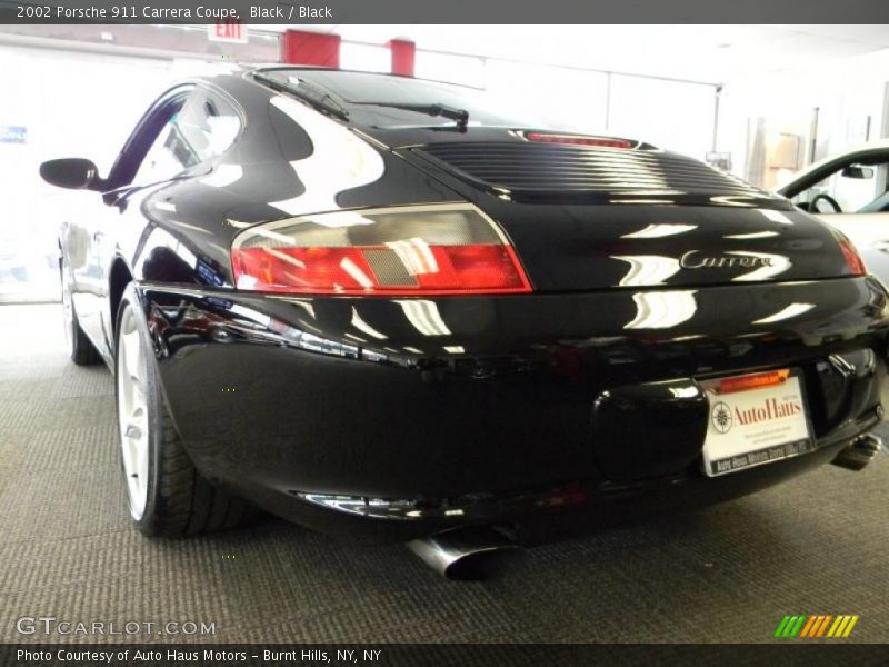 Black / Black 2002 Porsche 911 Carrera Coupe