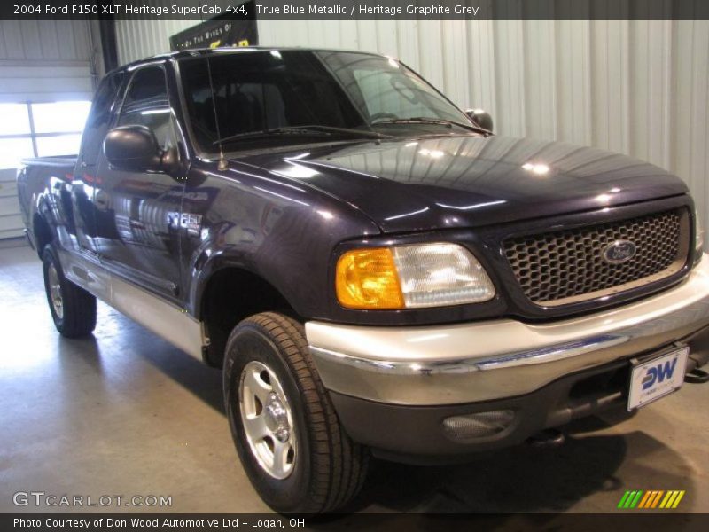 True Blue Metallic / Heritage Graphite Grey 2004 Ford F150 XLT Heritage SuperCab 4x4