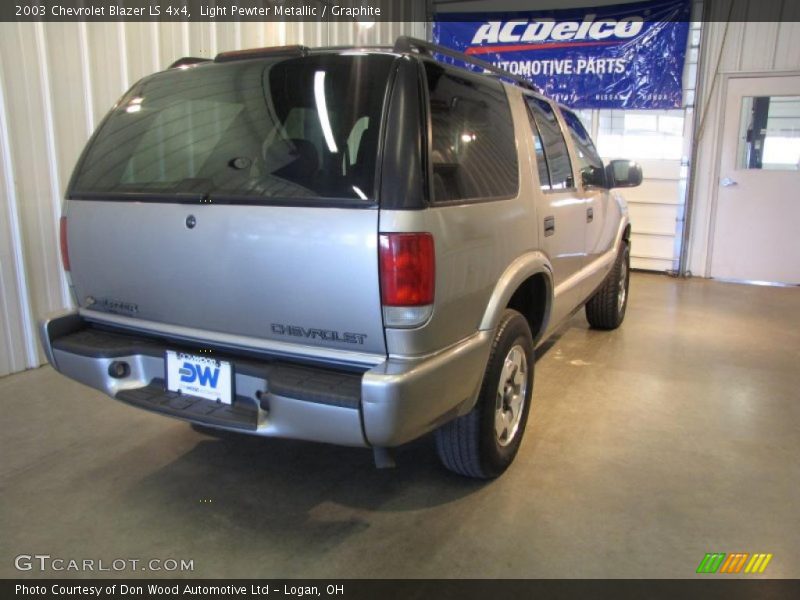 Light Pewter Metallic / Graphite 2003 Chevrolet Blazer LS 4x4