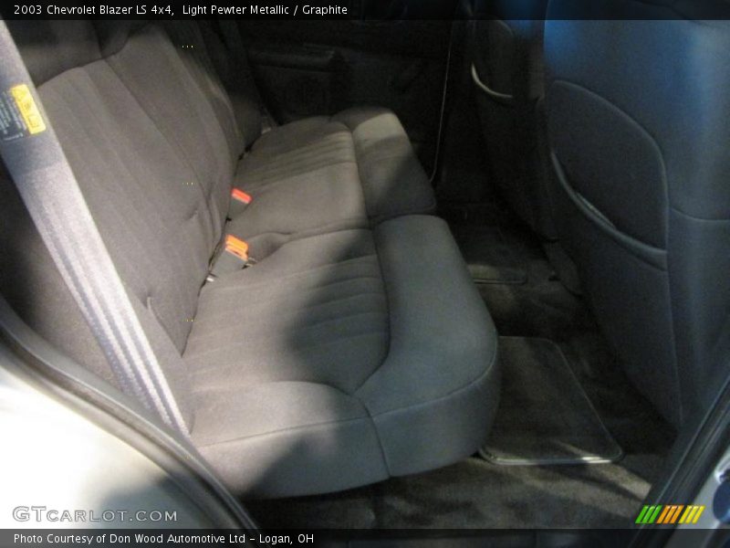 Light Pewter Metallic / Graphite 2003 Chevrolet Blazer LS 4x4