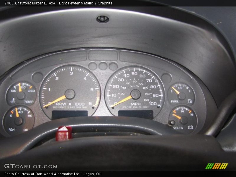 Light Pewter Metallic / Graphite 2003 Chevrolet Blazer LS 4x4