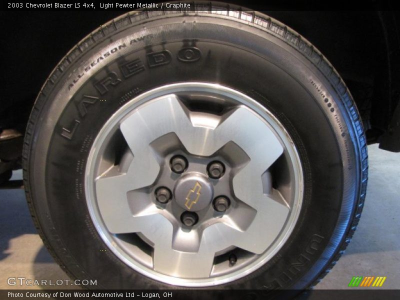 Light Pewter Metallic / Graphite 2003 Chevrolet Blazer LS 4x4