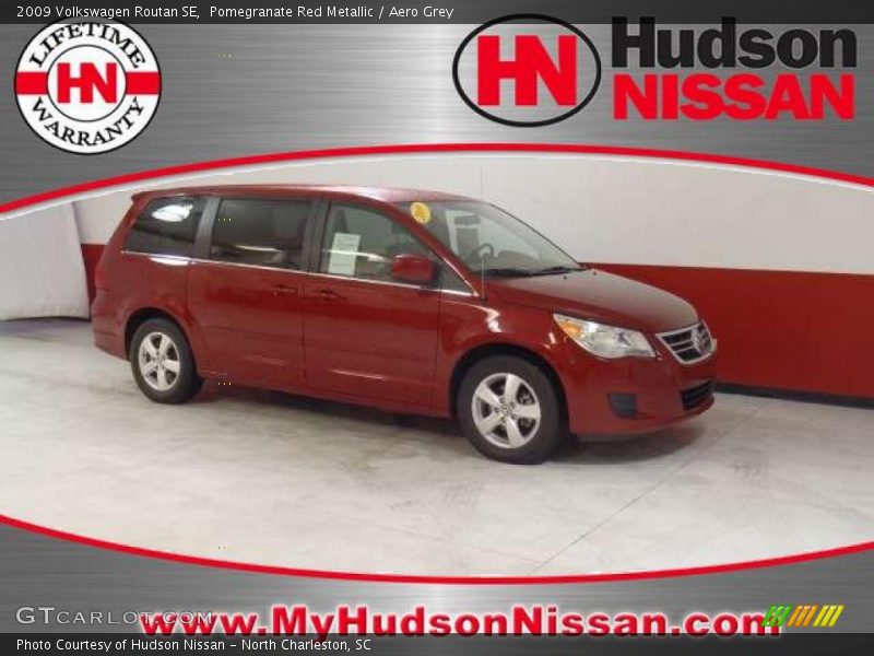 Pomegranate Red Metallic / Aero Grey 2009 Volkswagen Routan SE