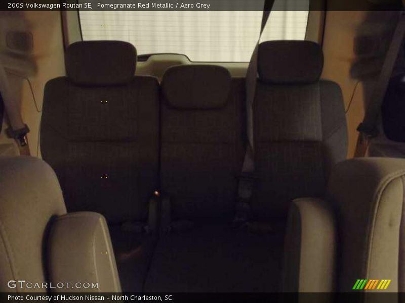 Pomegranate Red Metallic / Aero Grey 2009 Volkswagen Routan SE