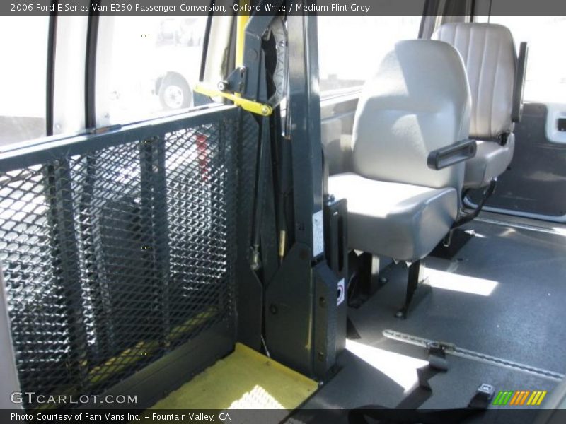 Oxford White / Medium Flint Grey 2006 Ford E Series Van E250 Passenger Conversion