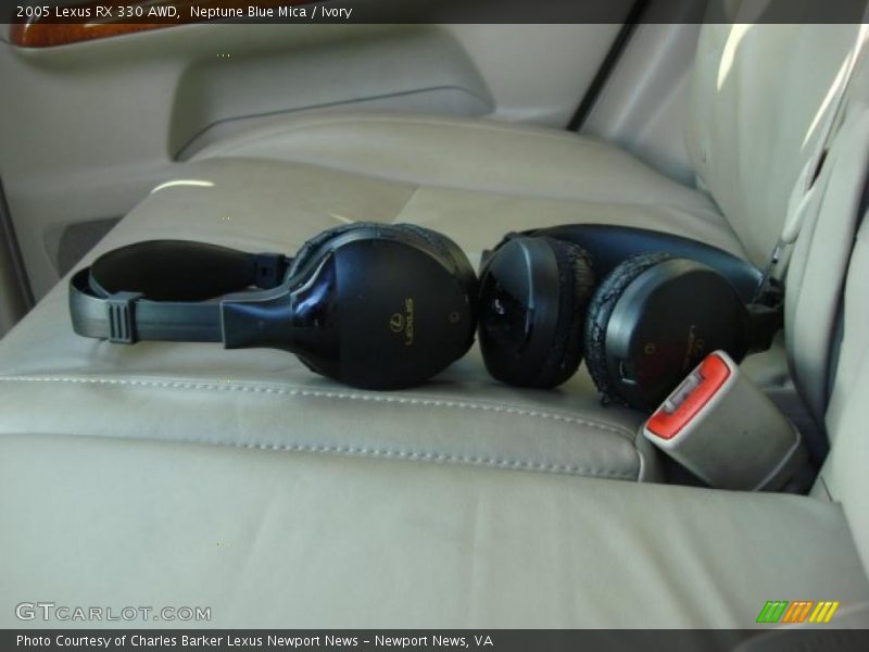 Neptune Blue Mica / Ivory 2005 Lexus RX 330 AWD