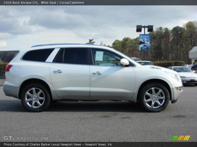 White Opal / Cocoa/Cashmere 2009 Buick Enclave CXL