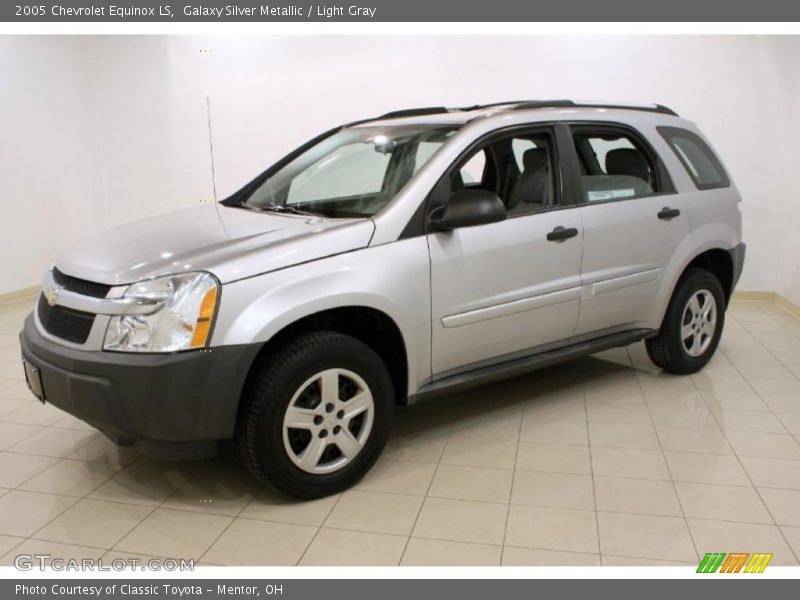 Galaxy Silver Metallic / Light Gray 2005 Chevrolet Equinox LS