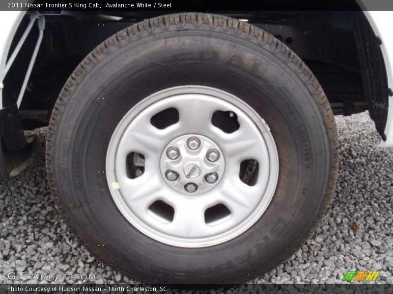 Avalanche White / Steel 2011 Nissan Frontier S King Cab