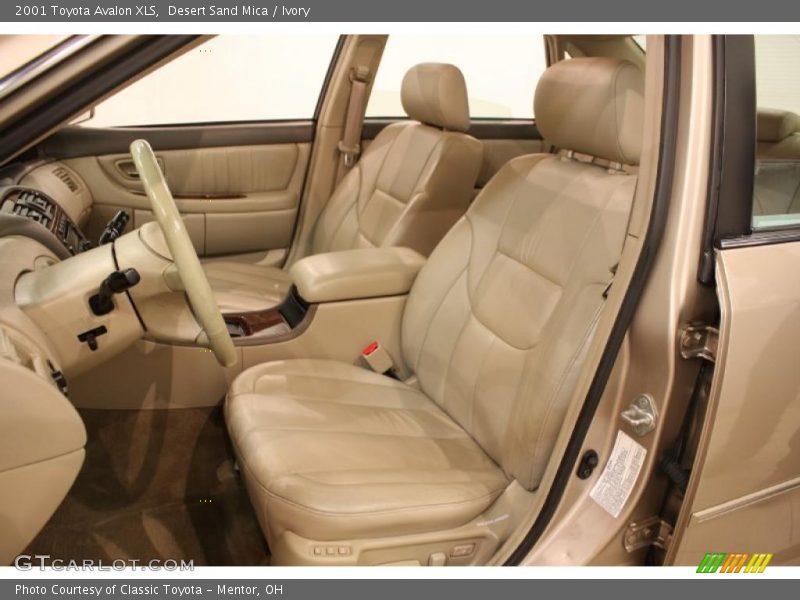 Desert Sand Mica / Ivory 2001 Toyota Avalon XLS