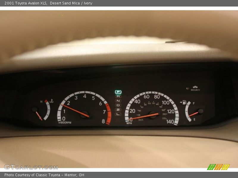Desert Sand Mica / Ivory 2001 Toyota Avalon XLS