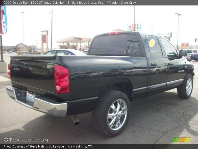 Brilliant Black Crystal Pearl / Medium Slate Gray 2007 Dodge Ram 1500 ST Quad Cab 4x4